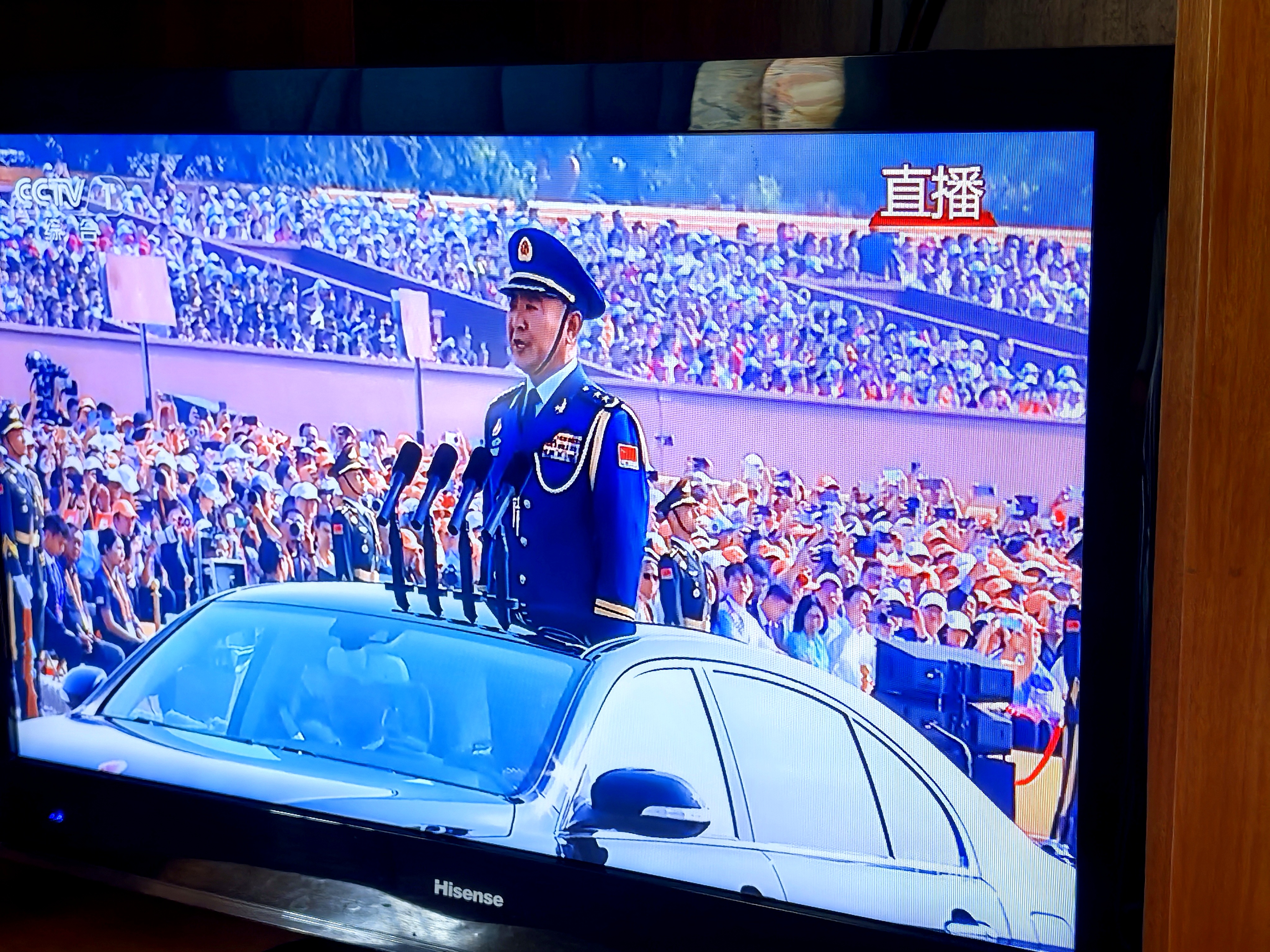 阿隆戈登签约快船