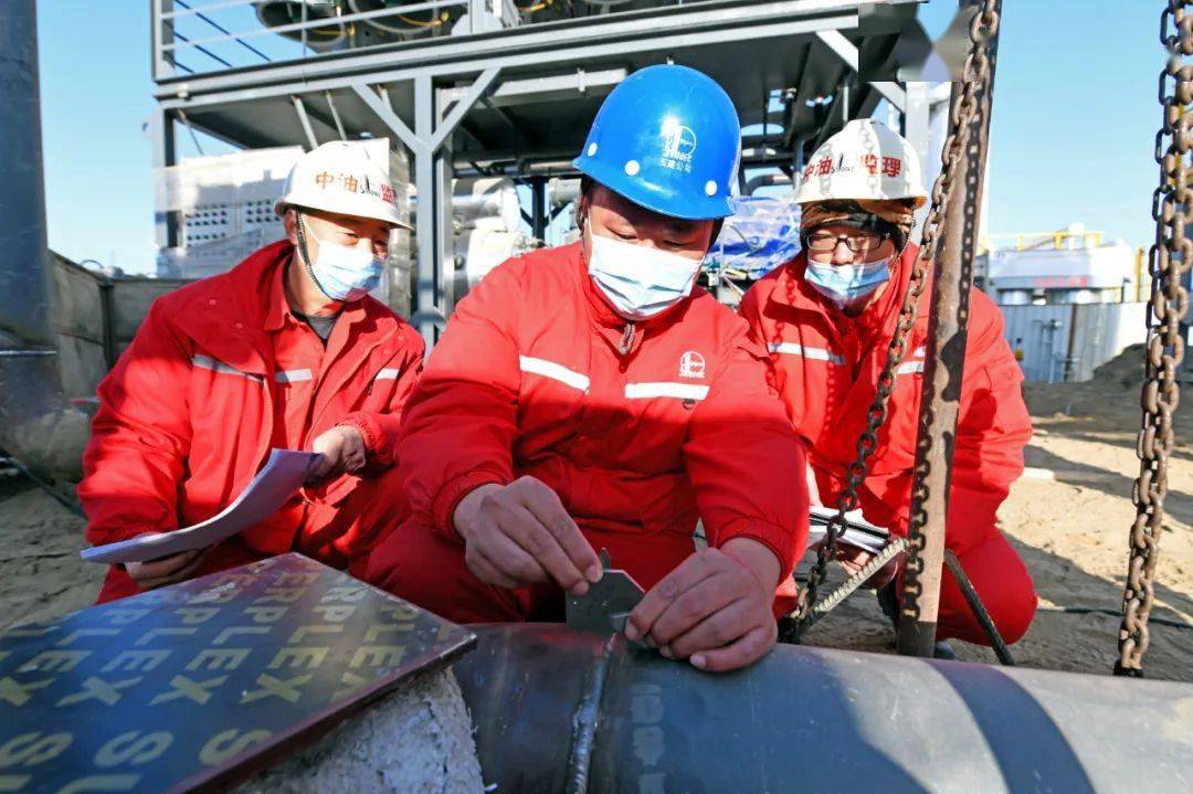 四川队主教练是谁