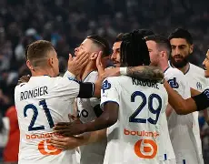 马赛后卫卡马拉