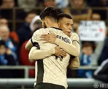 海登海姆主场球衣 海登海姆主场球衣